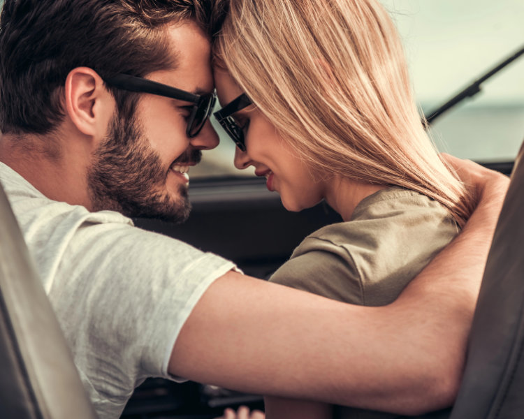 Communication Issues in a Relationship - While Travelling
